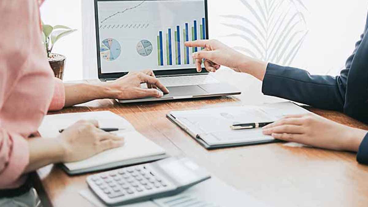 penny stocks to buy right now analyst ratings