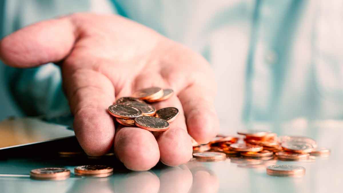 What Are Penny Stocks & Should You Buy Them In 2023?